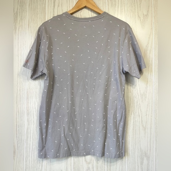 Cactus Man Ricky Singh Grey Shirt with White Birds Size M EUC - Picture 3 of 3